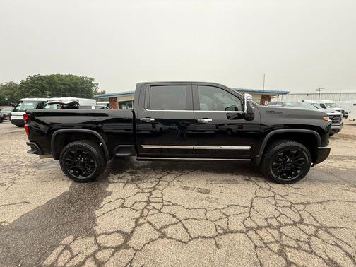 Black 2025 Chevrolet Silverado 2500 High Country