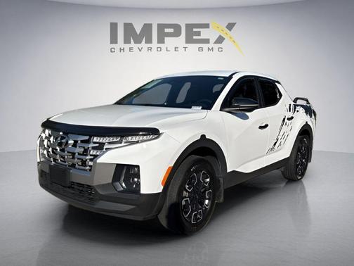 Atlas White 2024 Hyundai SANTA CRUZ SEL