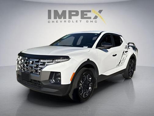 Atlas White 2024 Hyundai SANTA CRUZ SEL