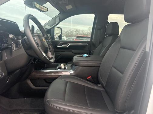 2024 Chevrolet Silverado 3500 LTZ