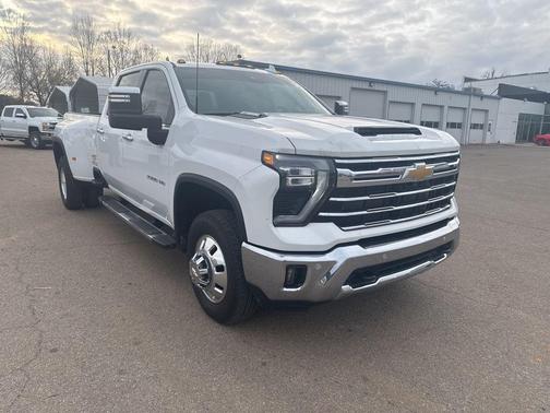 2024 Chevrolet Silverado 3500 LTZ