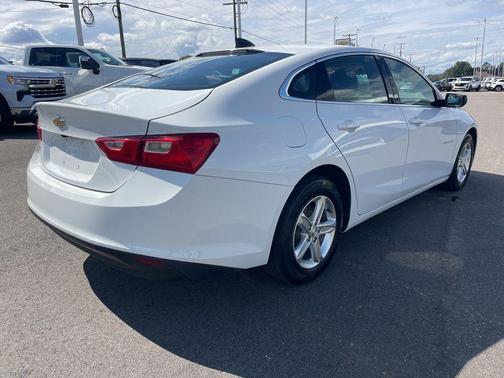 2023 Chevrolet Malibu 1LS