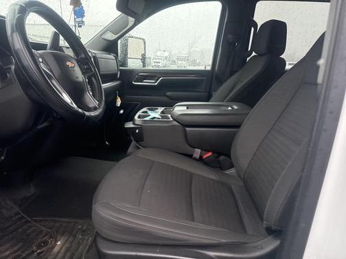 2024 Chevrolet Silverado 2500 LT