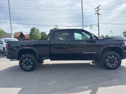 Onyx Black 2026 GMC Sierra 2500 AT4X