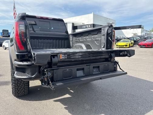 Onyx Black 2026 GMC Sierra 2500 AT4X