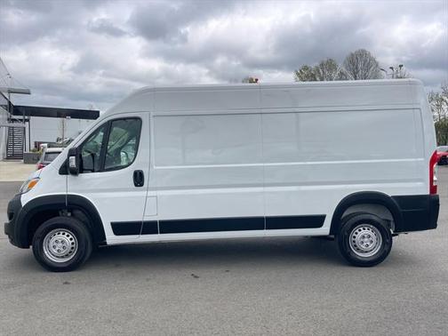 2025 RAM ProMaster 2500 Tradesman