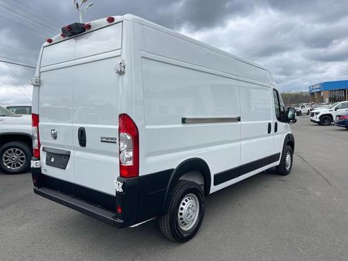 2025 RAM ProMaster 2500 Tradesman