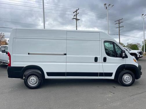 2025 RAM ProMaster 2500 Tradesman