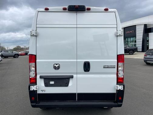 2025 RAM ProMaster 2500 Tradesman