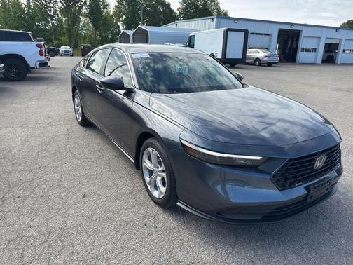 Meteorite Gray Metallic 2025 Honda Accord LX 1.5T