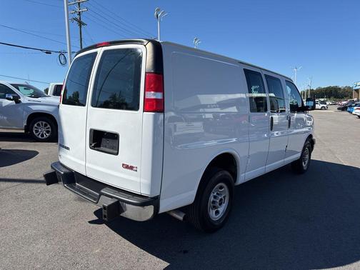 2023 GMC Savana 2500 Work Van