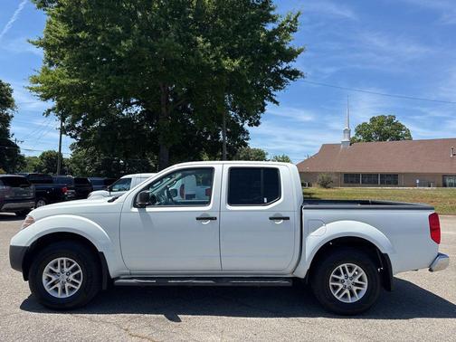2016 Nissan Frontier SV