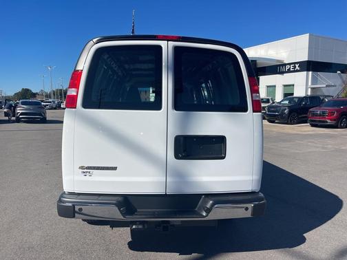 2025 Chevrolet Express 2500 RWD 2500 Regular Wheelbase WT