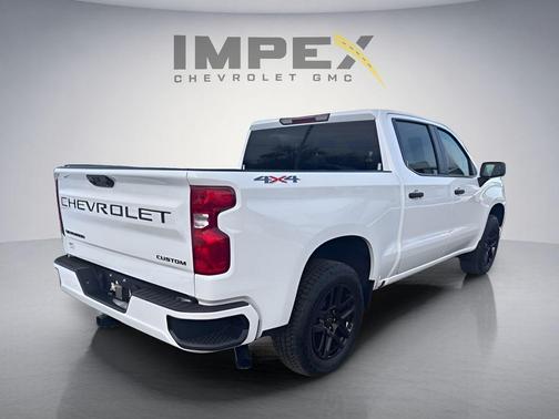 Summit White 2025 Chevrolet Silverado 1500 Custom