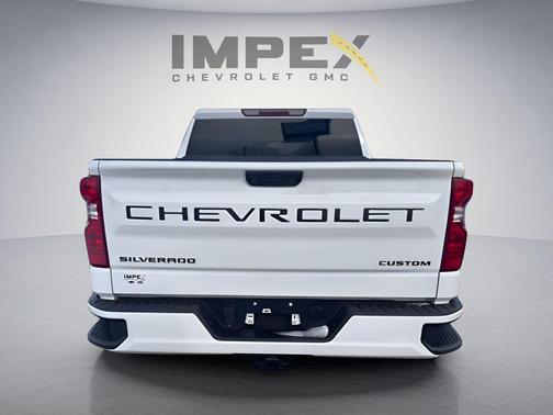 Summit White 2025 Chevrolet Silverado 1500 Custom