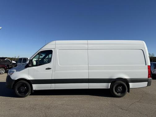 2025 Mercedes-Benz Sprinter 2500 High Roof