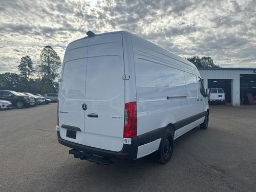 2025 Mercedes-Benz Sprinter 2500 High Roof