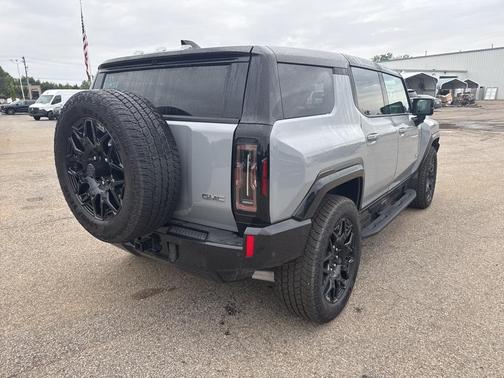 2024 GMC HUMMER EV SUV 2X
