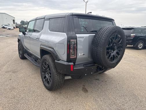2024 GMC HUMMER EV SUV 2X