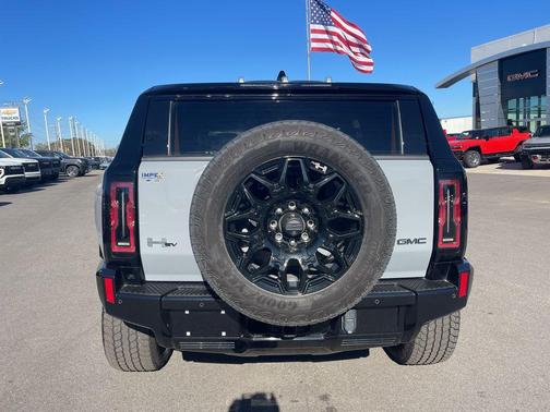 2024 GMC HUMMER EV SUV 2X