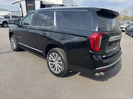 Onyx Black 2023 GMC Yukon Denali