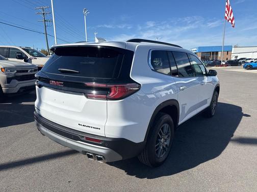 2025 GMC Acadia FWD Elevation