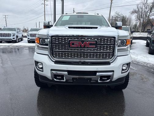 2019 GMC Sierra 2500 Denali
