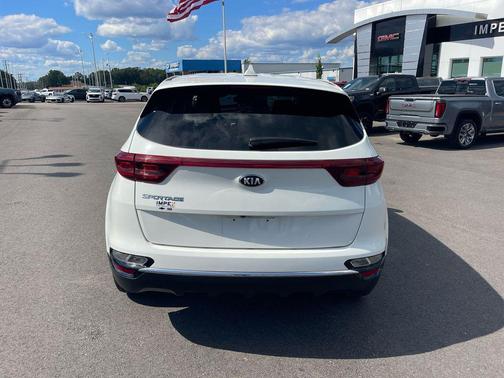 2021 Kia Sportage LX
