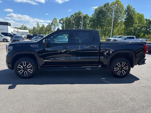 Onyx Black 2026 GMC Sierra 1500 AT4