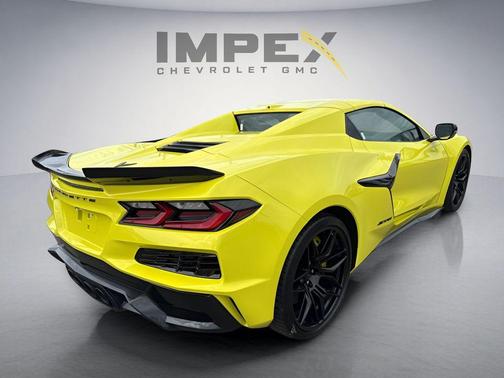 Accelerate Yellow Metallic 2024 Chevrolet Corvette Z06