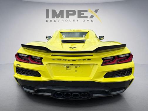 Accelerate Yellow Metallic 2024 Chevrolet Corvette Z06