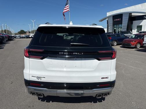 2025 GMC Acadia Denali