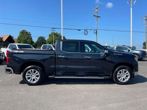 2024 Chevrolet Silverado 1500 LTZ