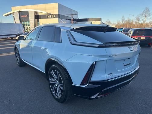 2024 Cadillac LYRIQ Luxury