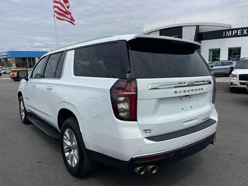 2023 Chevrolet Suburban Premier