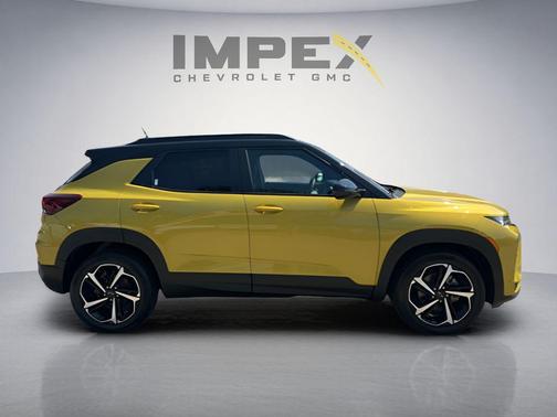 Nitro Yellow Metallic 2023 Chevrolet Trailblazer RS