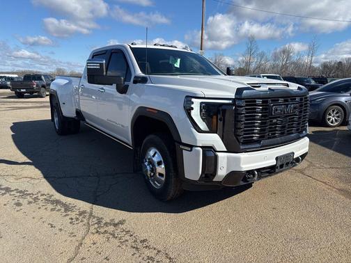 2024 GMC Sierra 3500 Denali