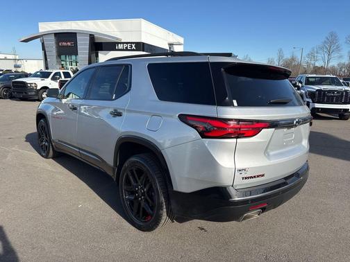 2022 Chevrolet Traverse Premier