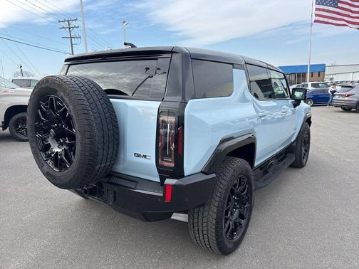 2025 GMC HUMMER EV SUV 2X
