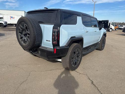 2025 GMC HUMMER EV SUV 2X