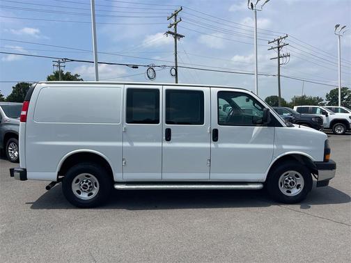2023 GMC Savana 2500 Work Van