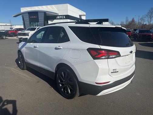 2022 Chevrolet Equinox FWD RS
