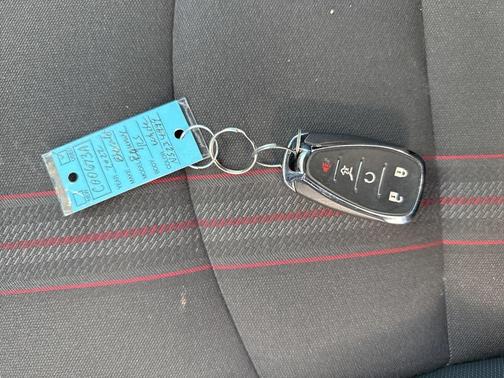 2022 Chevrolet Equinox FWD RS