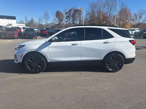 2022 Chevrolet Equinox FWD RS