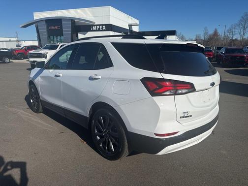 2022 Chevrolet Equinox FWD RS