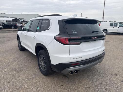 2025 GMC Acadia FWD Elevation