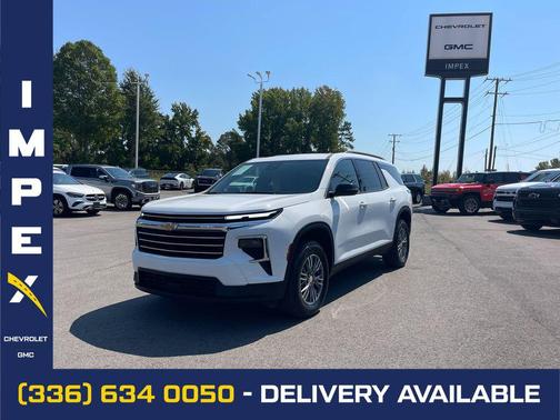2025 Chevrolet Traverse LT