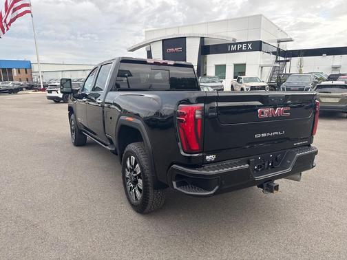 2024 GMC Sierra 2500 Denali