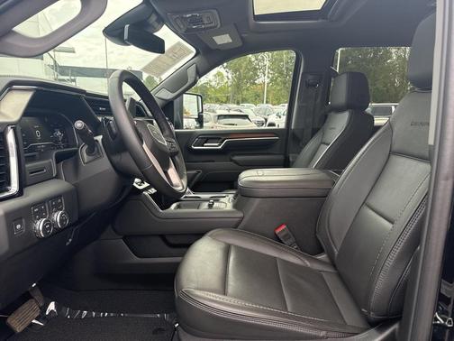 2024 GMC Sierra 2500 Denali