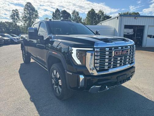 2024 GMC Sierra 2500 Denali